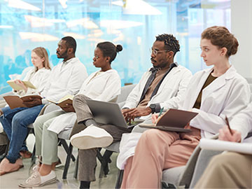 Balancing Work and Study: Tips for Healthcare Administration Students